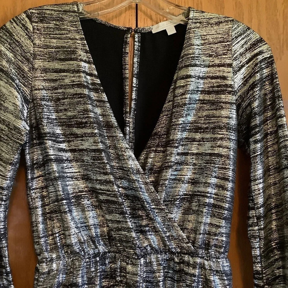 Don’t Ask Why Black & Silver Metallic Romper Sz-OS - Picture 3 of 8